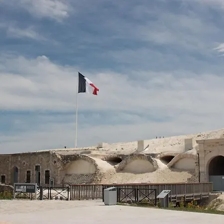 דירה Maison Mitoyenne